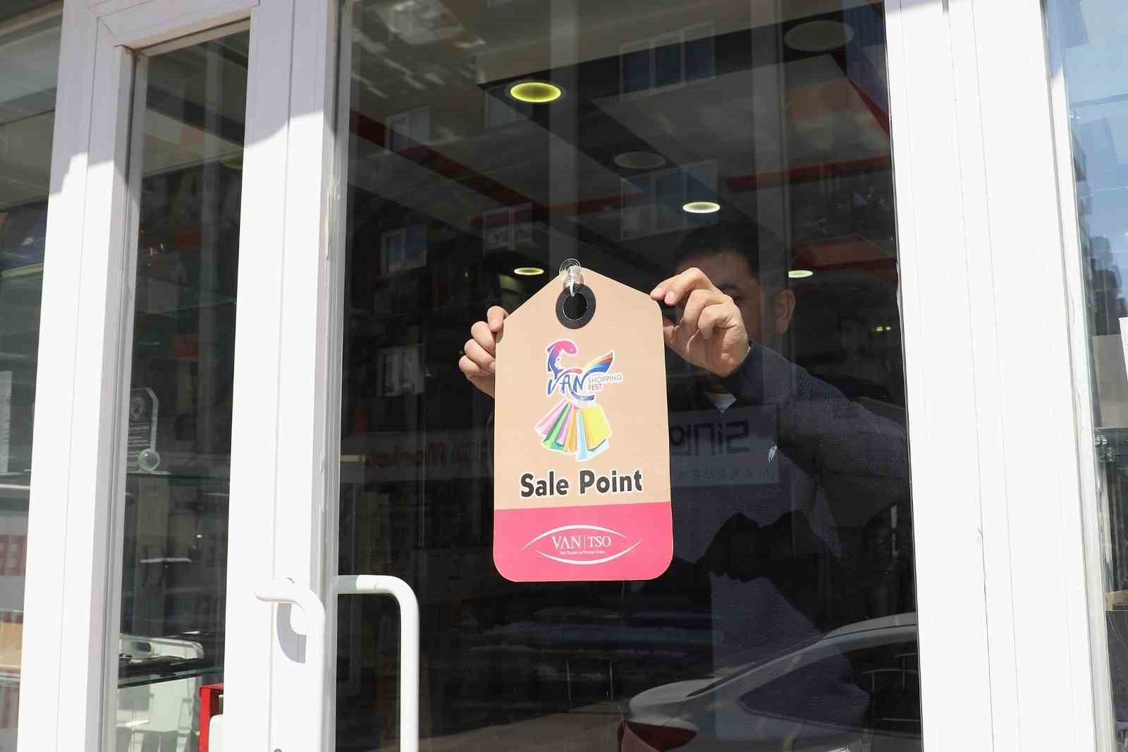 Van TSO: "Alışverişlerimizle birbirimize ve şehrimize destek olalım"
