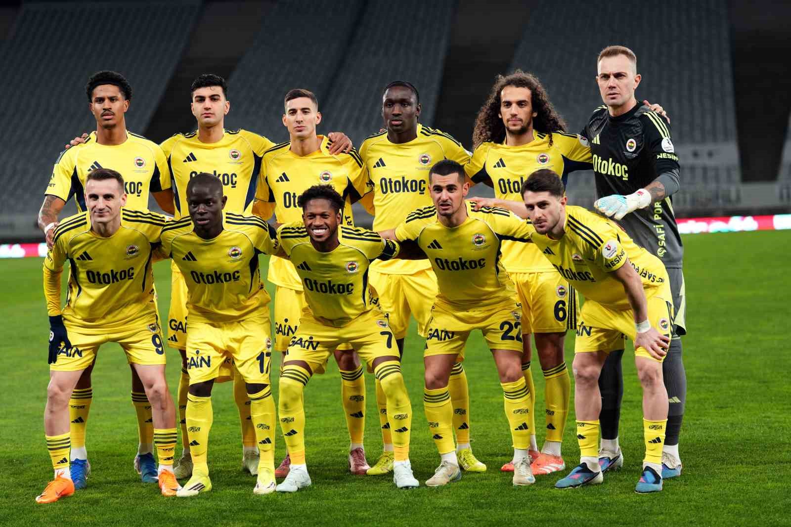 Tedesco&rsquo;dan, Fatih Karag&uuml;mr&uuml;k ma&ccedil;ında 4 değişiklik
