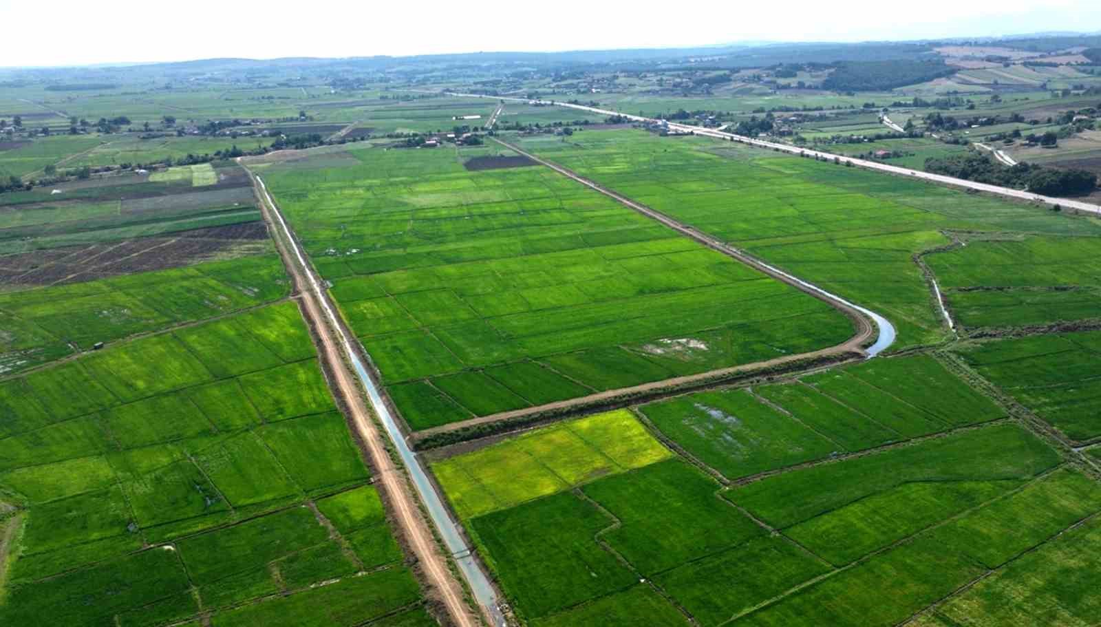 2,5 milyar TL&rsquo;lik sulama projesi, 2 il&ccedil;e ve 14 mahalleye fayda sağlayacak
