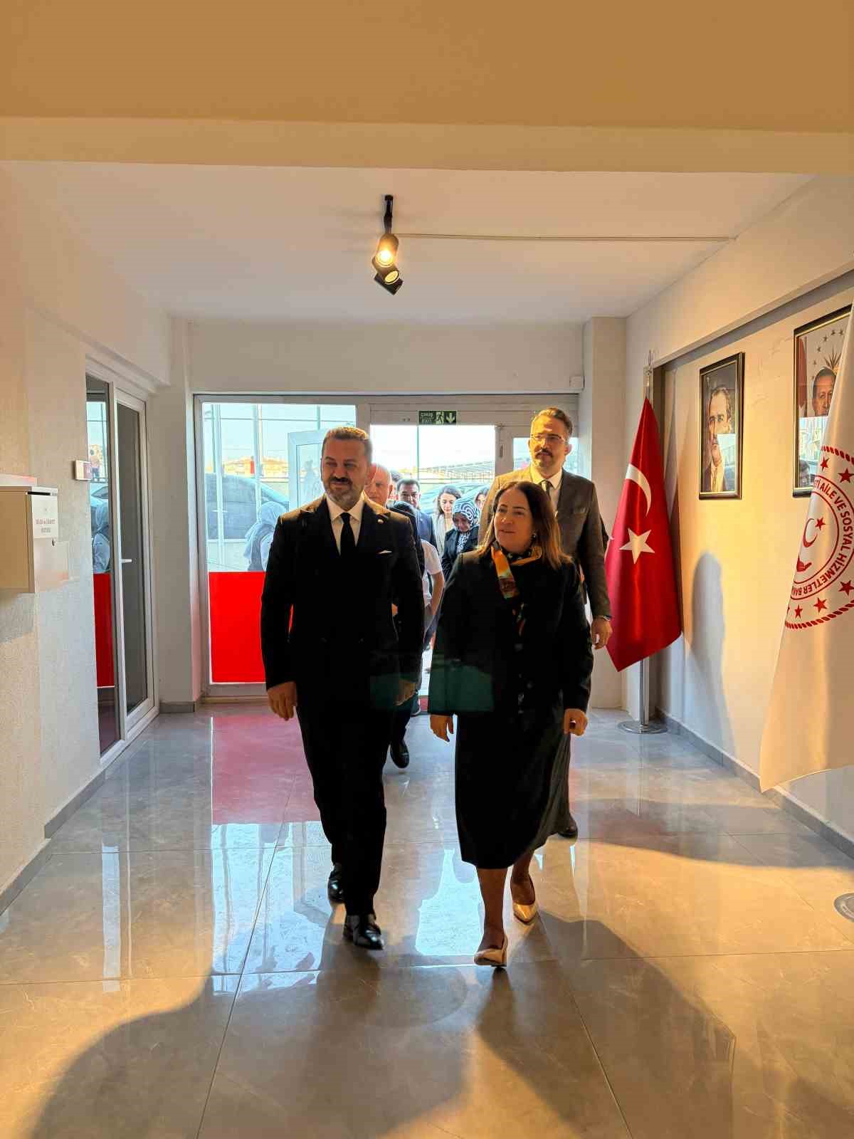 Bakan Yardımcısı Madak&rsquo;tan Bilecik&rsquo;te sosyal hizmetler toplantısı
