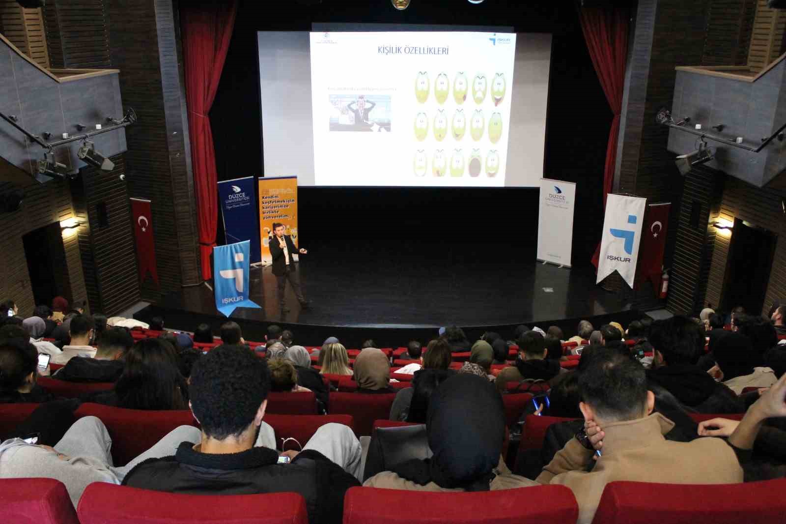 Kariyer planlama eğitimi ger&ccedil;ekleştirildi
