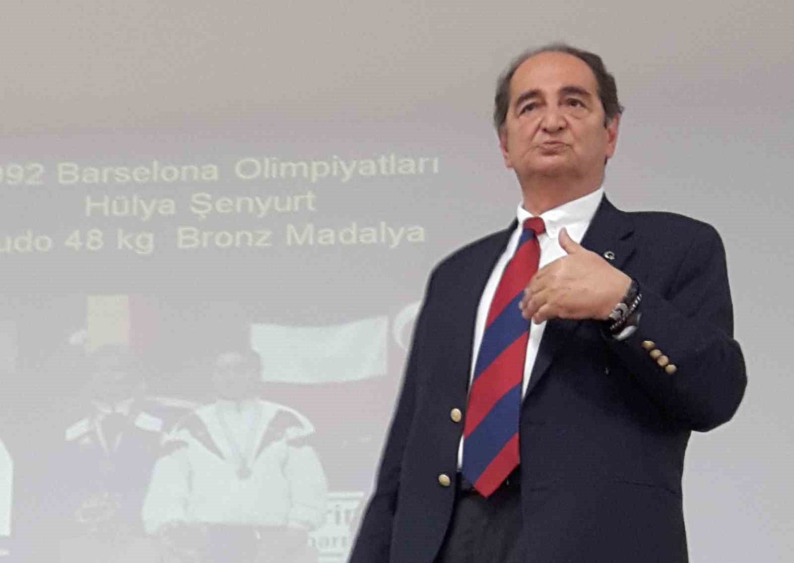 Muzaffer Ilıcak son yolculuğuna uğurlandı