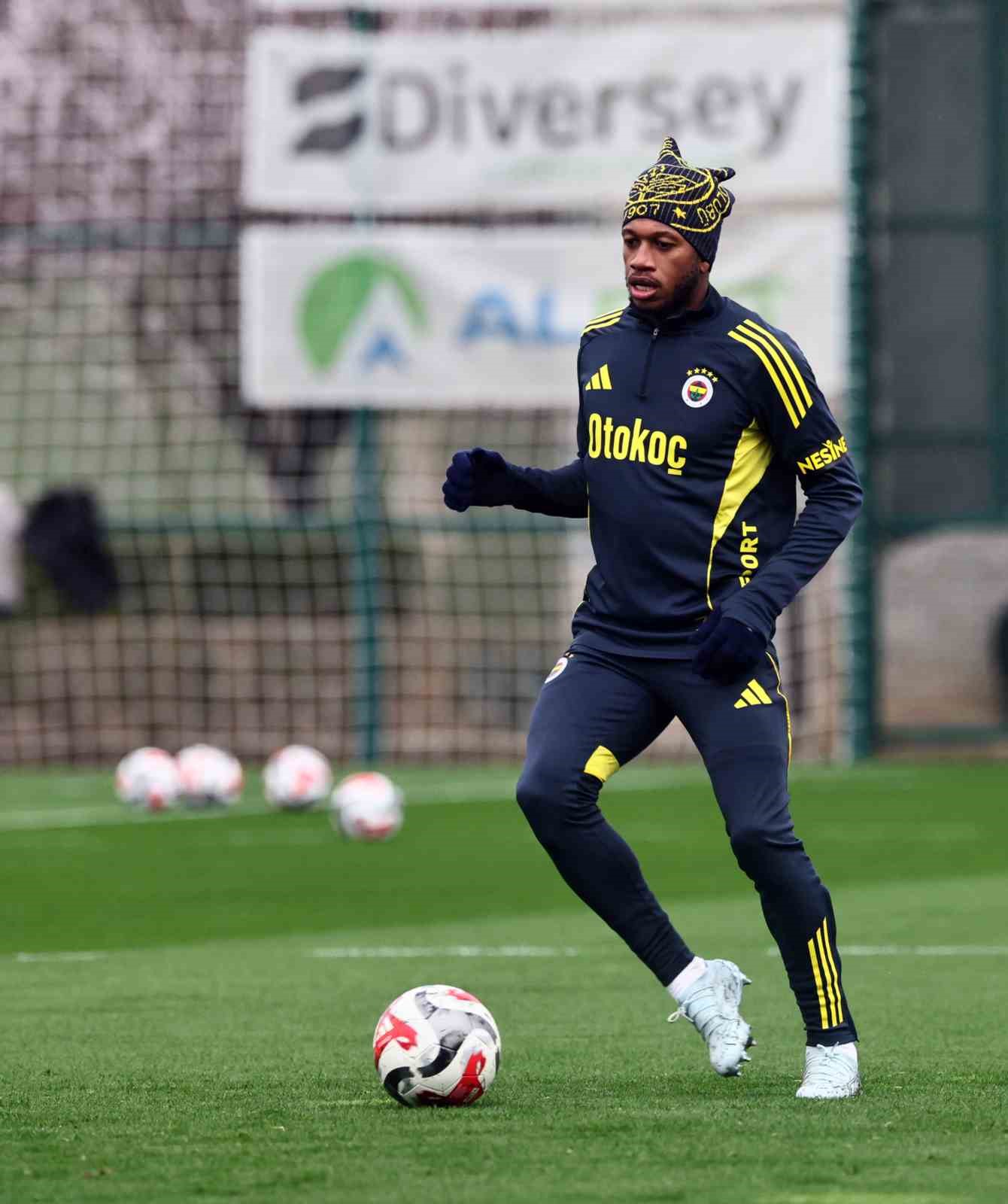 Fenerbahçe, Gaziantep FK maçı hazırlıklarına başladı