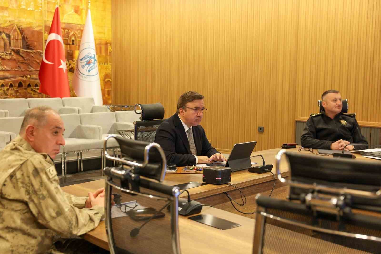 Ramazan Bayramı tedbirleri VKS toplantısında ele alındı
