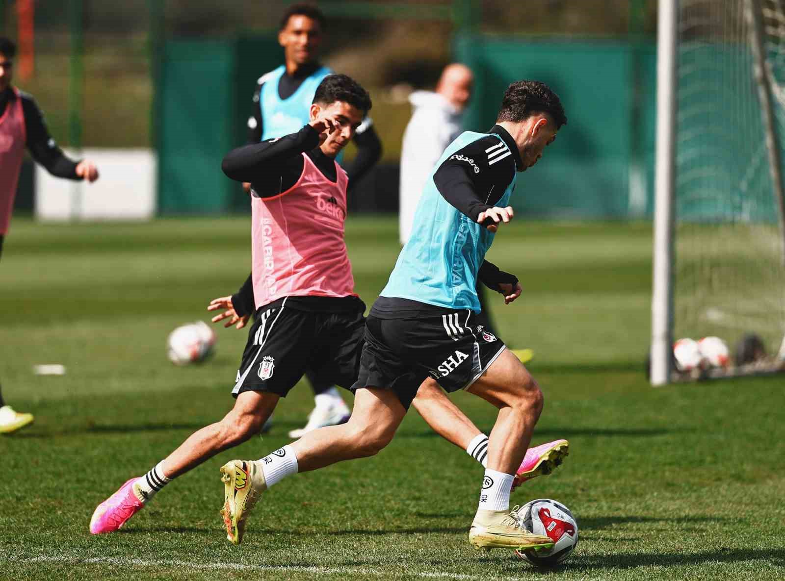 Beşiktaş&rsquo;ta Kasımpaşa ma&ccedil;ı hazırlıkları başladı
