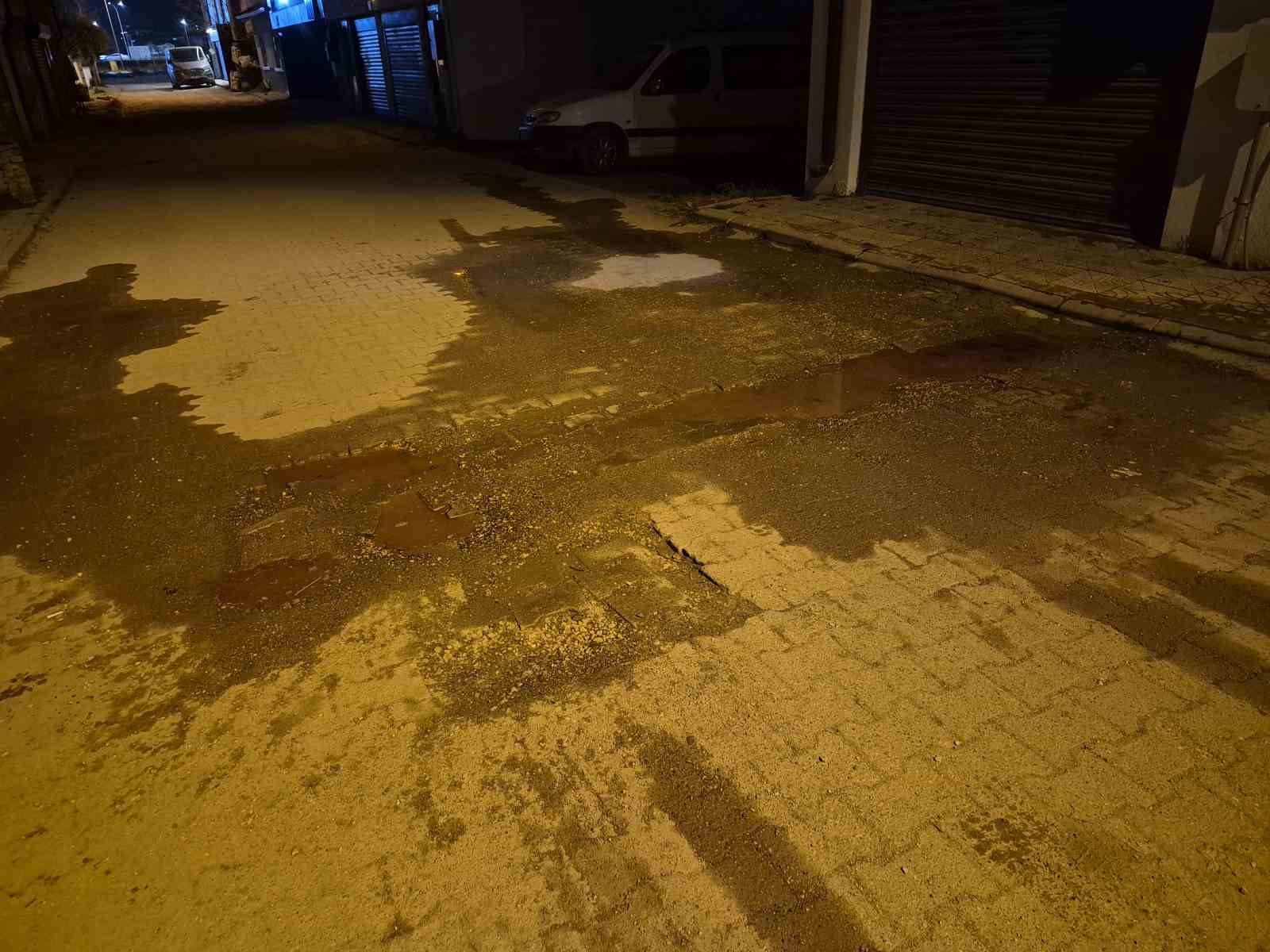 Kazada g&ouml;ğs&uuml;ne bisiklet gidonu saplanan 9 yaşındaki &ccedil;ocuk hayatını kaybetti
