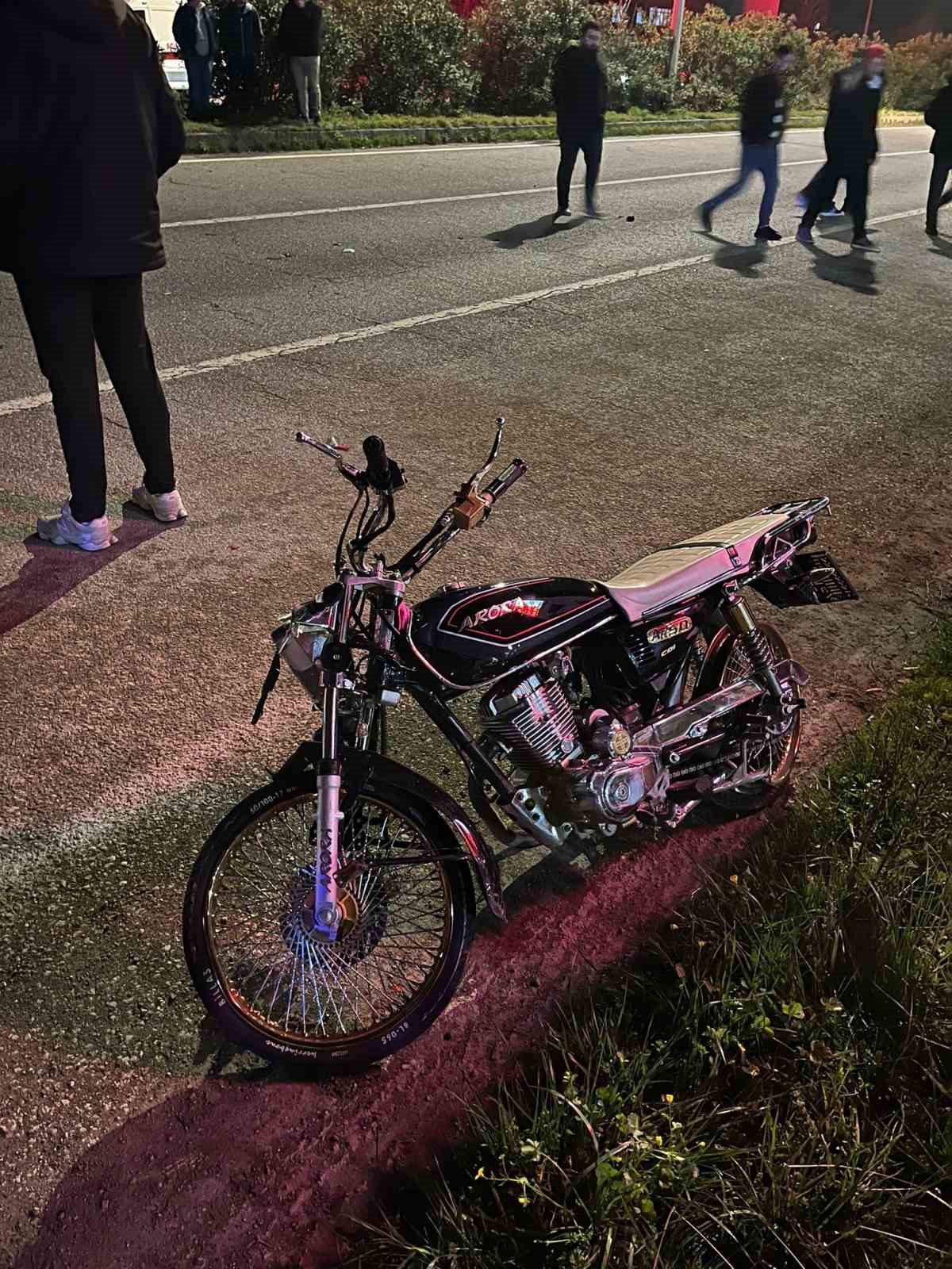 Samsun’da motosiklet tıra çarptı: 1 ölü, 1 ağır yaralı
