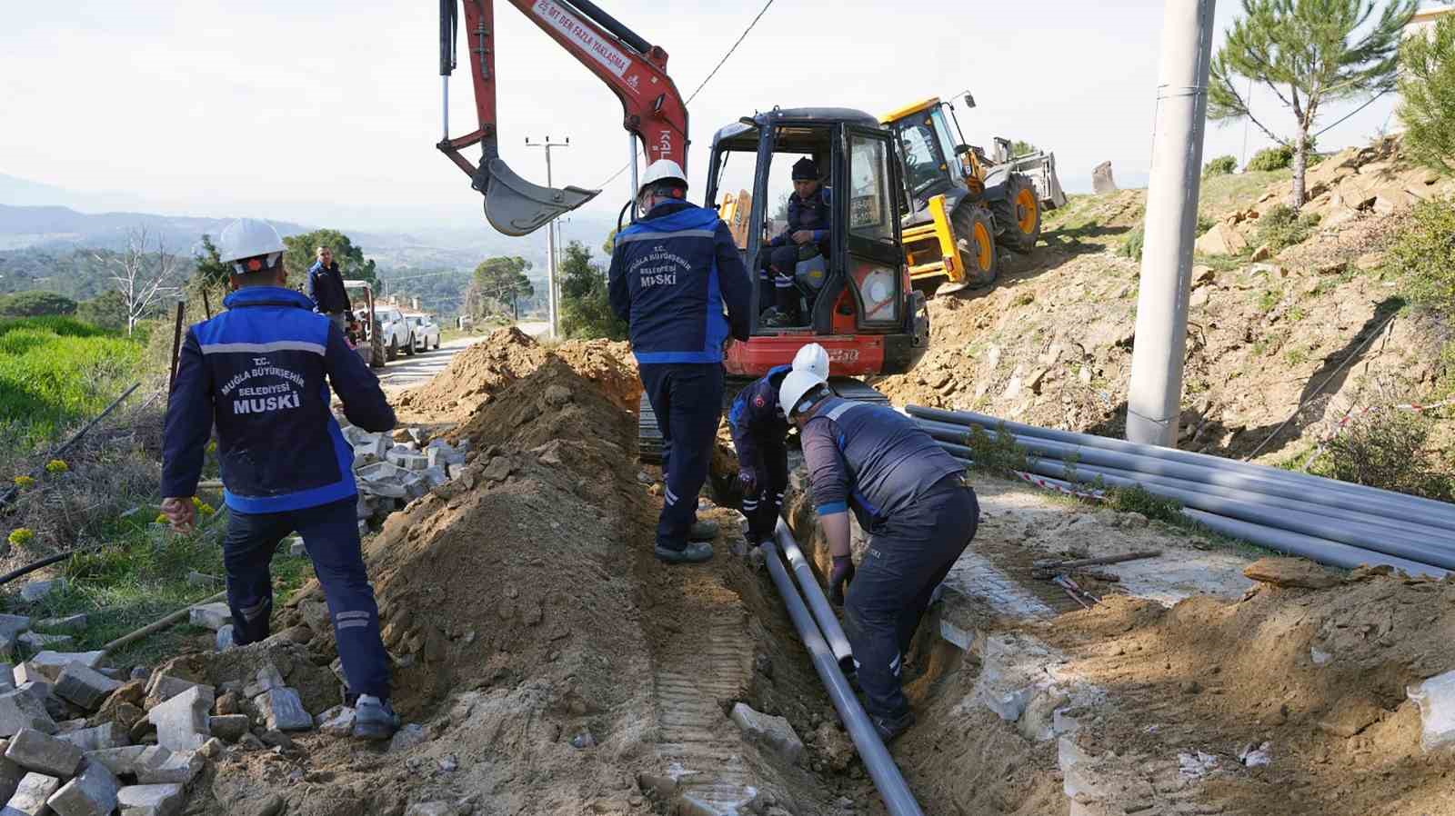 Kavaklıdere &Ccedil;amlıyurt Mahallesi&rsquo;nde i&ccedil;me suyu iletim hattı yenilendi
