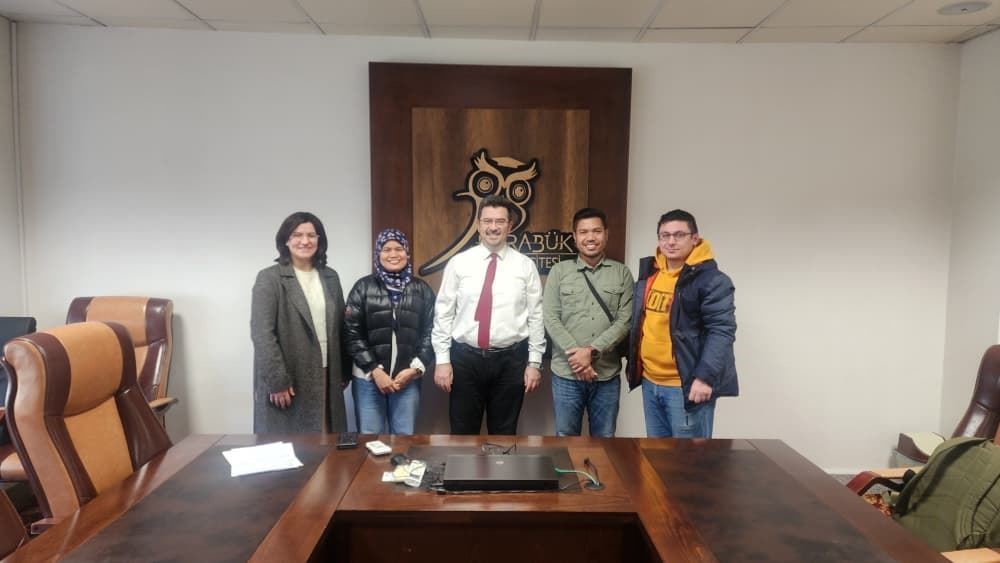 KB&Uuml;, Malezyalı akademisyenleri ağırladı
