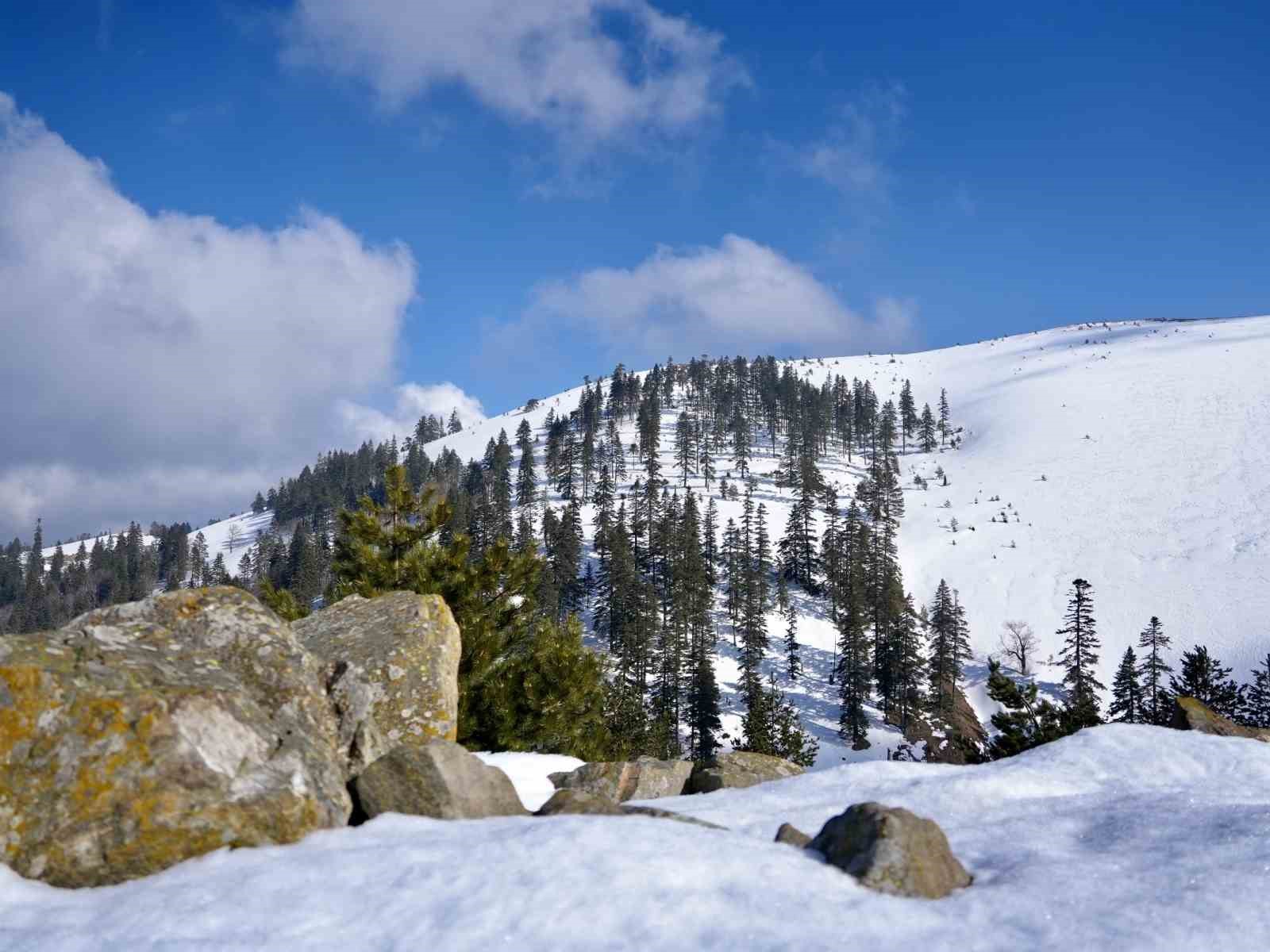 Düzce’nin zirvesi Kardüz’den muhteşem görüntüler