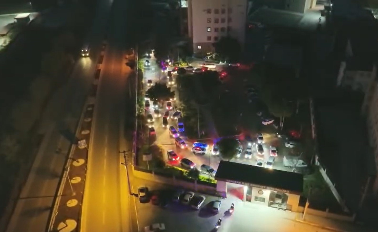 Manisa&rsquo;da zehir tacirlerine şok baskın: 5 tutuklama
