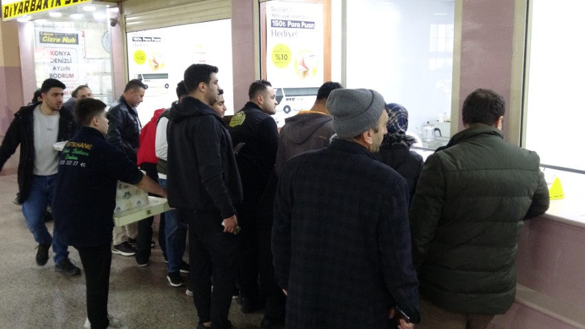 Gaziantep&rsquo;te otogarda bayram yoğunluğu