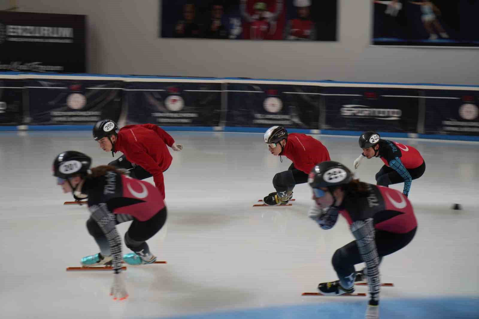 Furkan Akar: "Hedefim ülkemi en iyi şekilde temsil etmek""