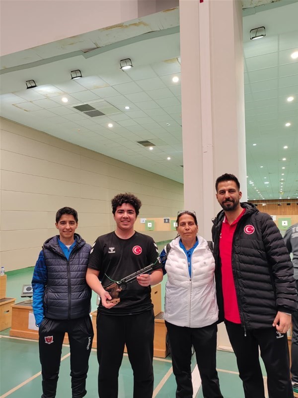 Aydınlı sporcu Sayar Türkiye şampiyonu oldu