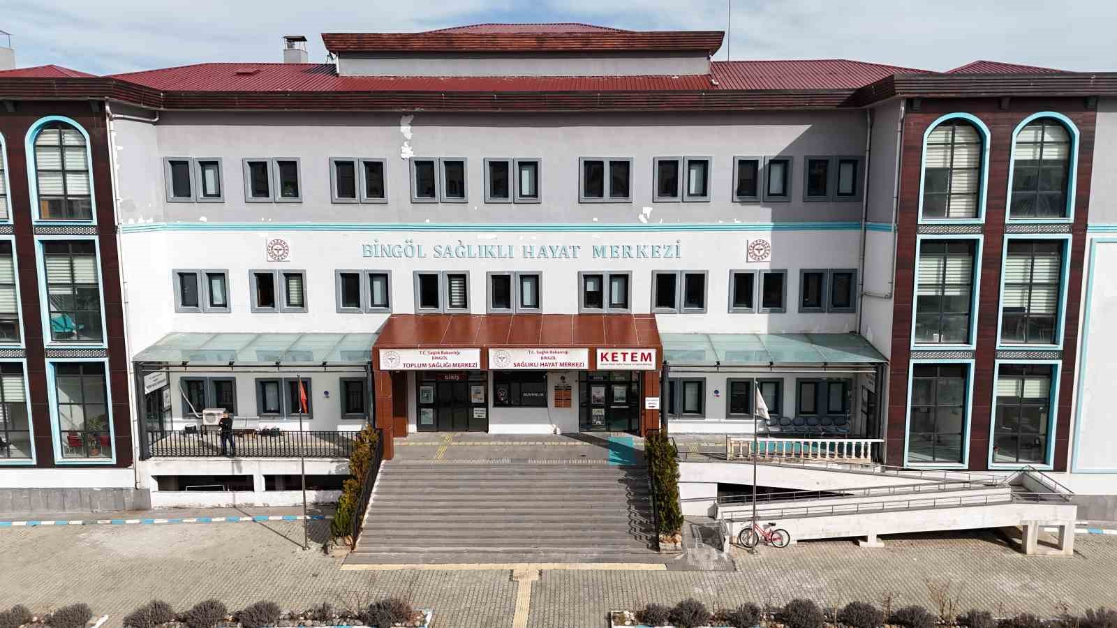 Diyetisyen Taşkesen: "Mutlaka 3 öğün beslenmeye dikkat ediyoruz"