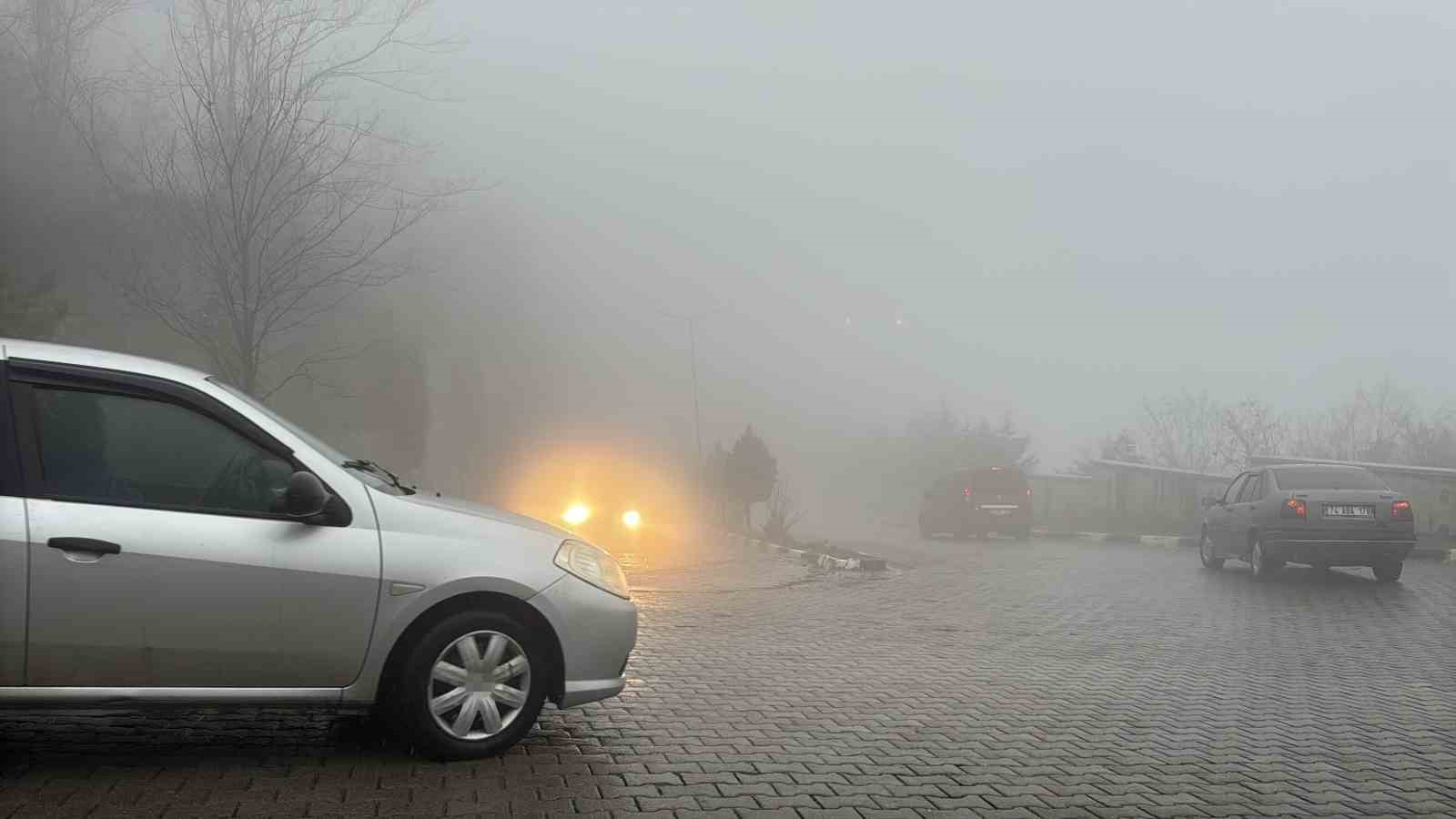 Zonguldak&rsquo;ta etkili olan sis g&ouml;r&uuml;ş mesafesini d&uuml;ş&uuml;rd&uuml;
