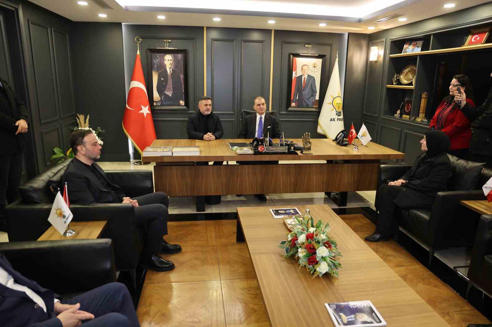 AK Parti S&ouml;zc&uuml;s&uuml; &Ccedil;elik: "Barış masasını kuracak lider Erdoğan&rsquo;dır"
