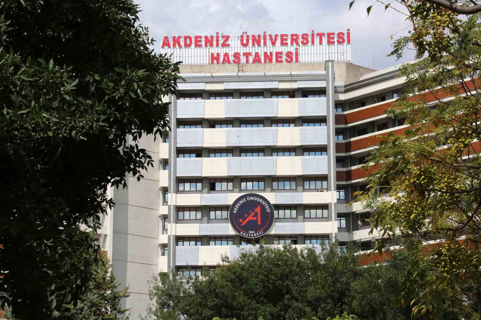 Antalya’da kadavradan organ bağışı emekli öğretmene bayram sevinci yaşattı