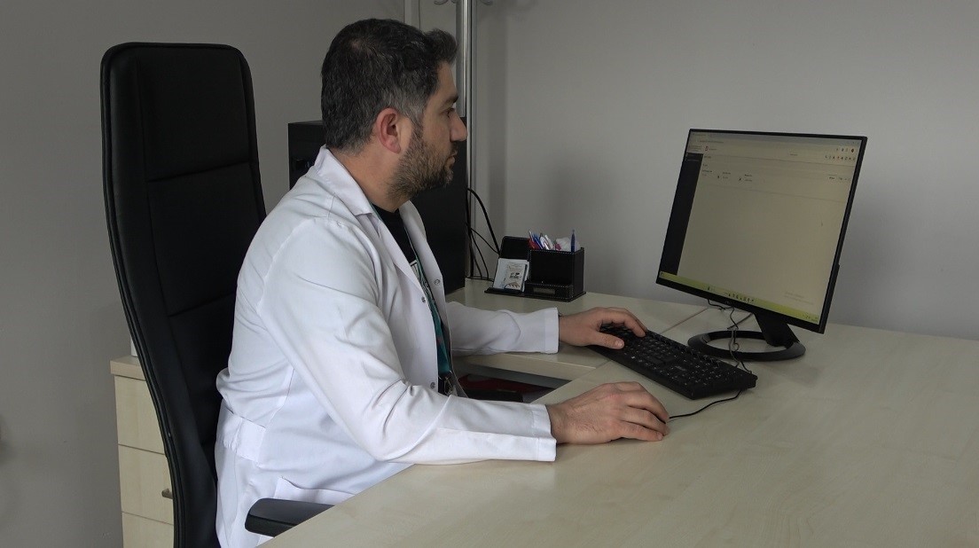 Bayramda tatlıya denge uyarısı: Uzmanından kritik beslenme &ouml;nerileri
