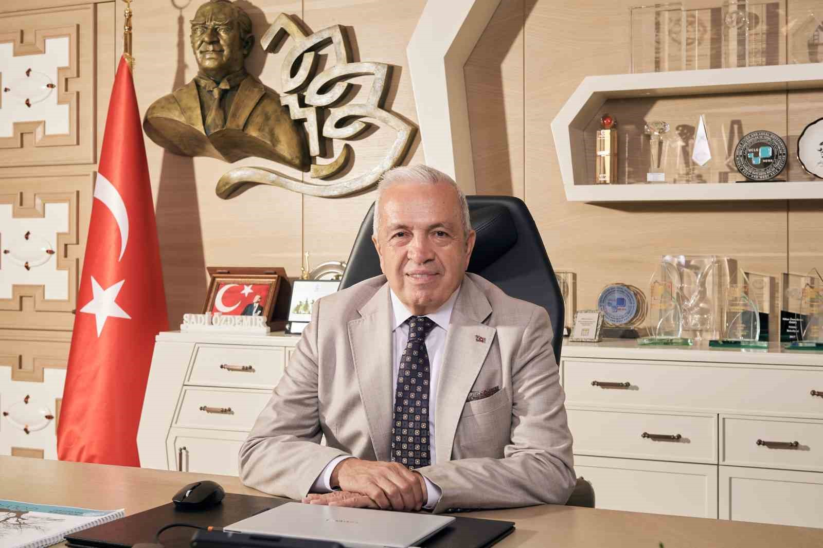 Nil&uuml;fer Belediyesi &rsquo;Sıfır Atık Belgesi&rsquo;ni yeniledi
