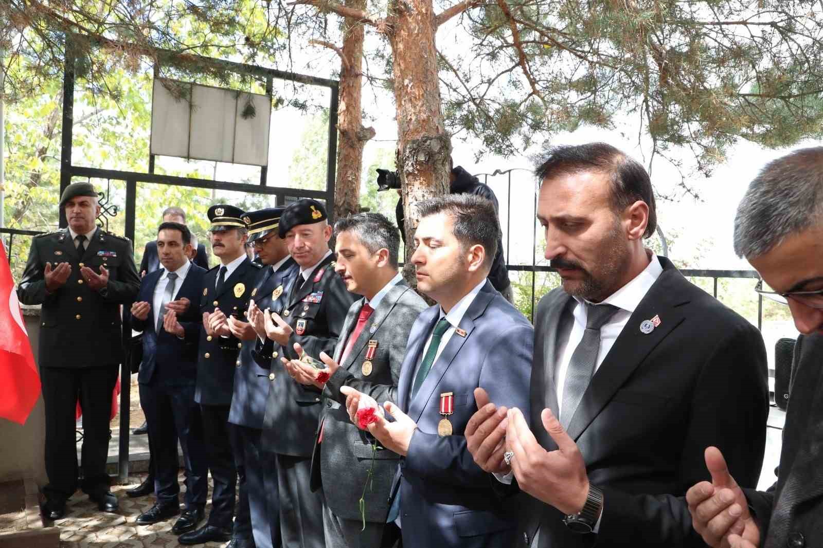 EMŞAV&rsquo;dan kurumsallaşma hamlesi
