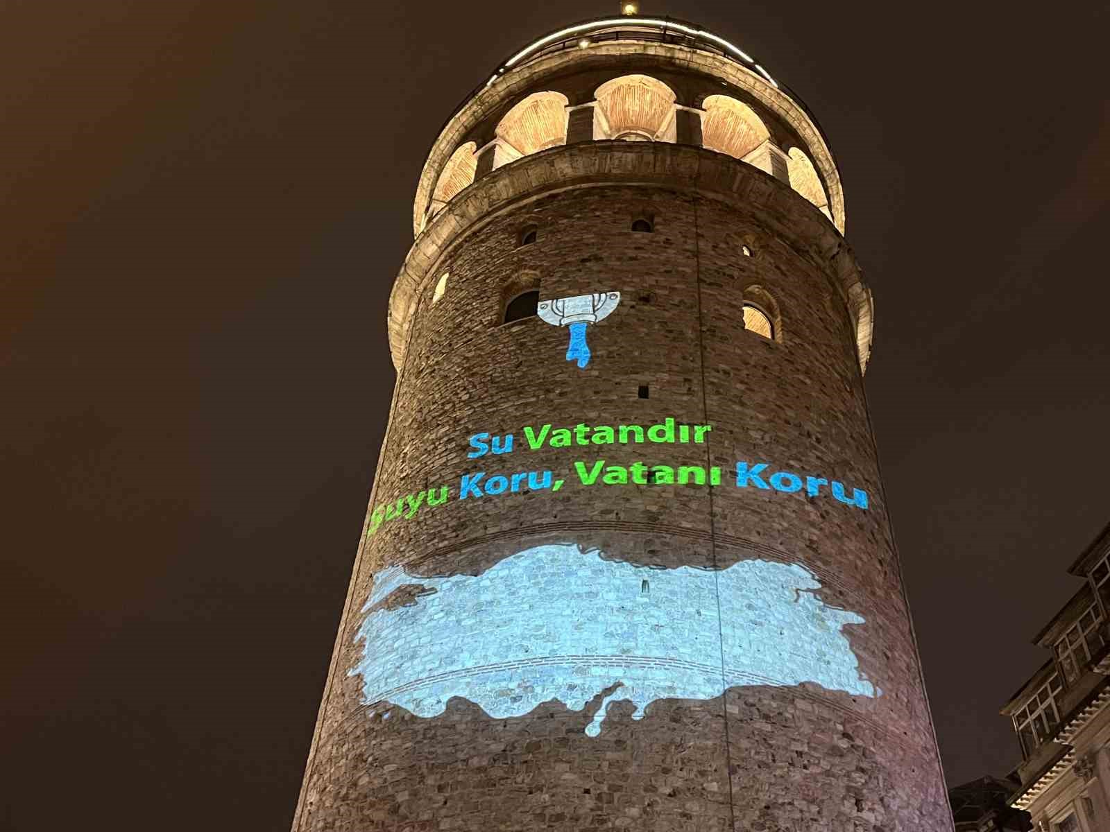 Galata Kulesi&rsquo;nde "D&uuml;nya Su G&uuml;n&uuml;" farkındalığı
