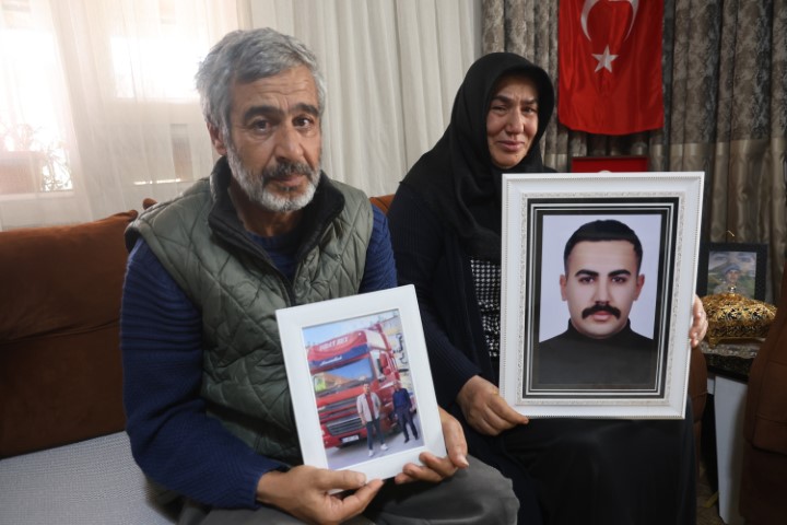 F&uuml;ze saldırısında can veren gen&ccedil; tır şof&ouml;r&uuml;n&uuml;n annesi: 