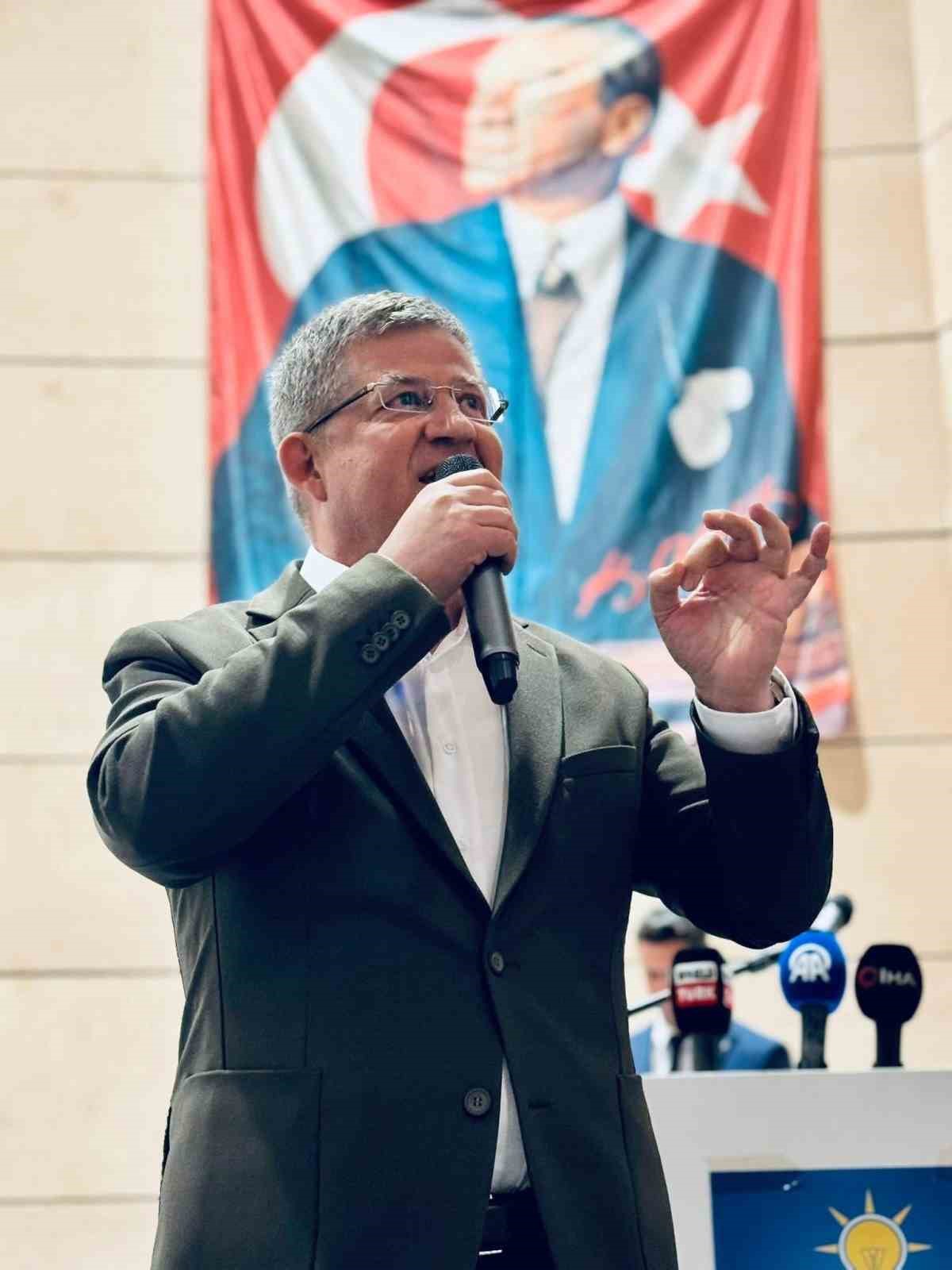 AK Parti Denizli İl Başkanı Subaşıoğlu; "Ramazan&rsquo;daki birlik ruhunu hizmete taşıyacağız"
