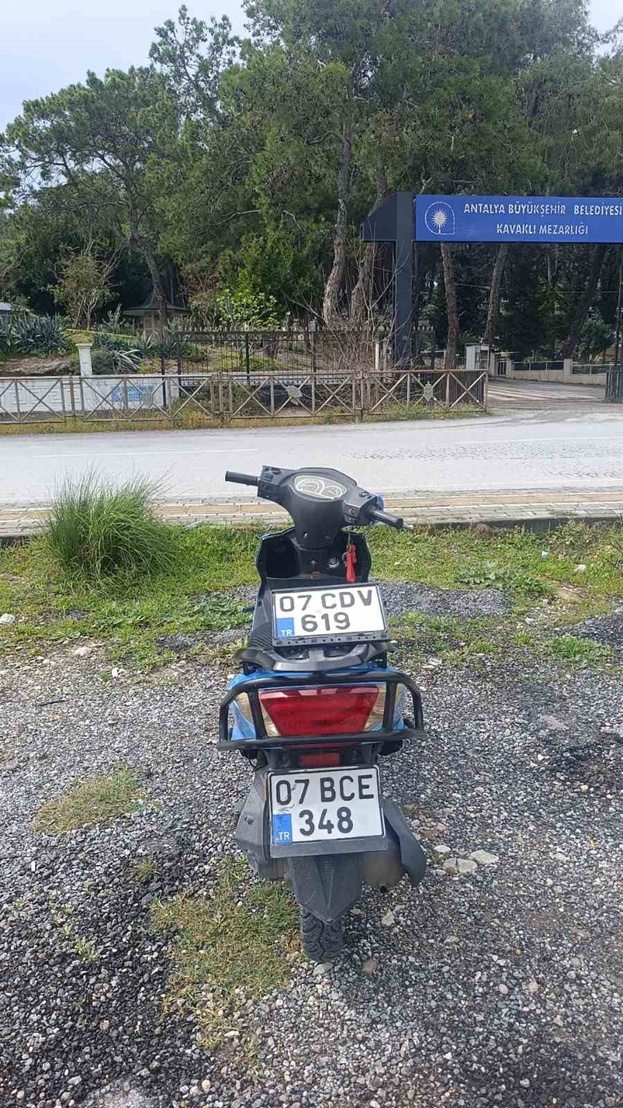 Ceza yememek i&ccedil;in plakayı kapattı: 223 bin 719 TL ceza yedi
