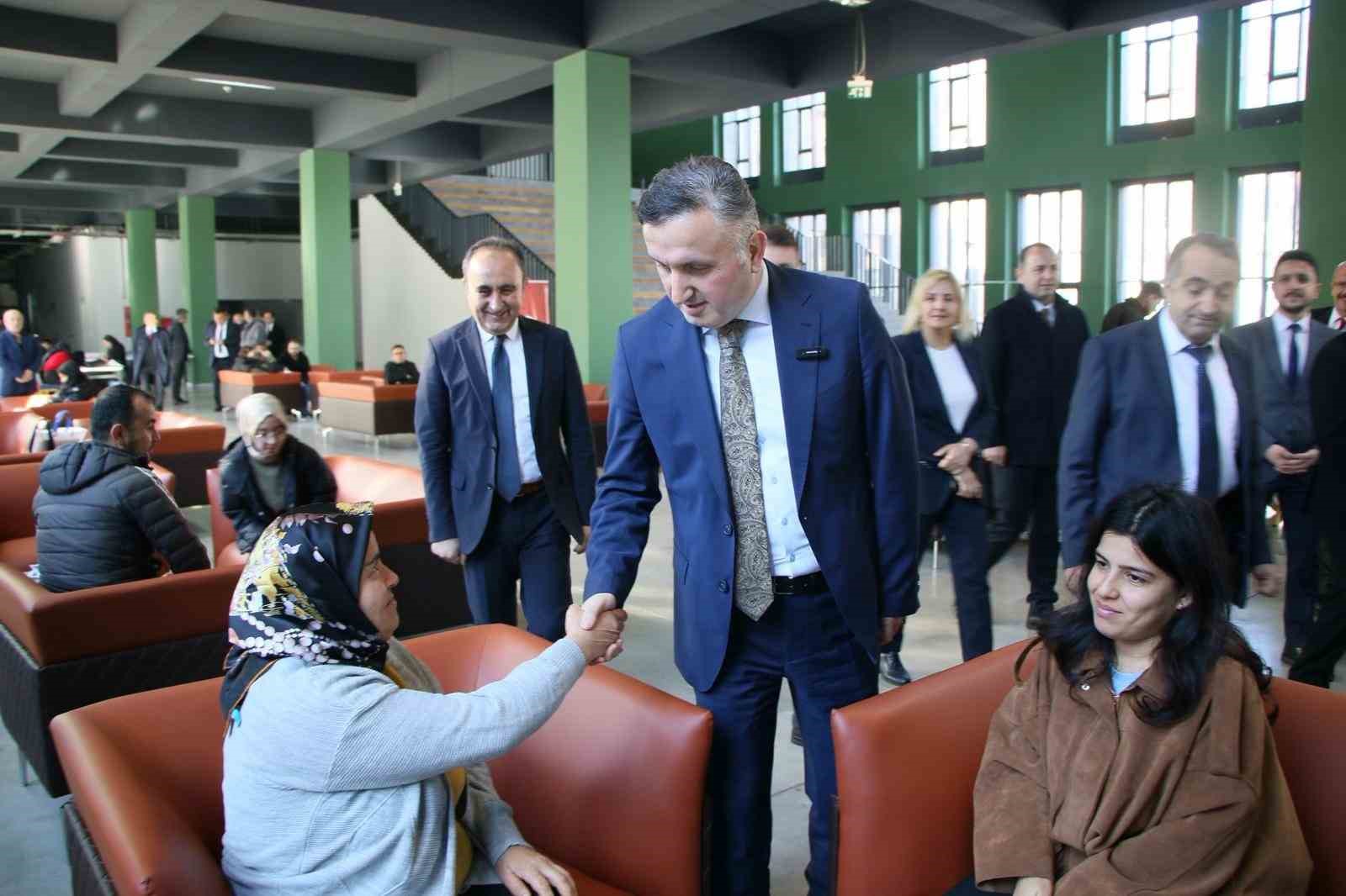 Milli Eğitim Akademisi’ne kayıtlar başladı