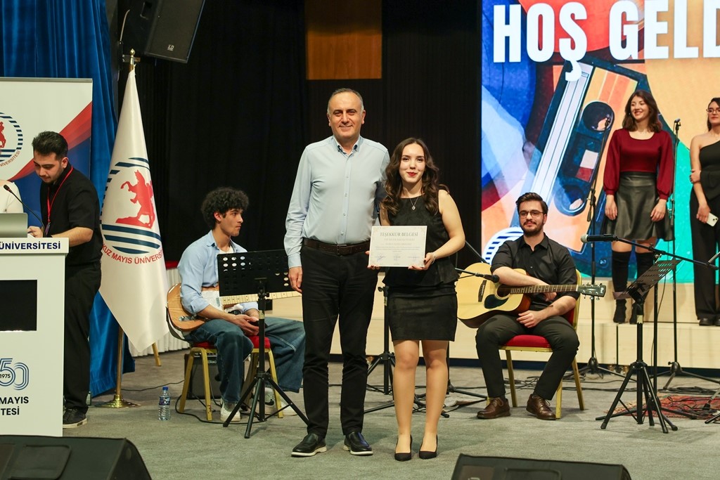 OM&Uuml;&rsquo;de Tıp Bayramı Konseri
