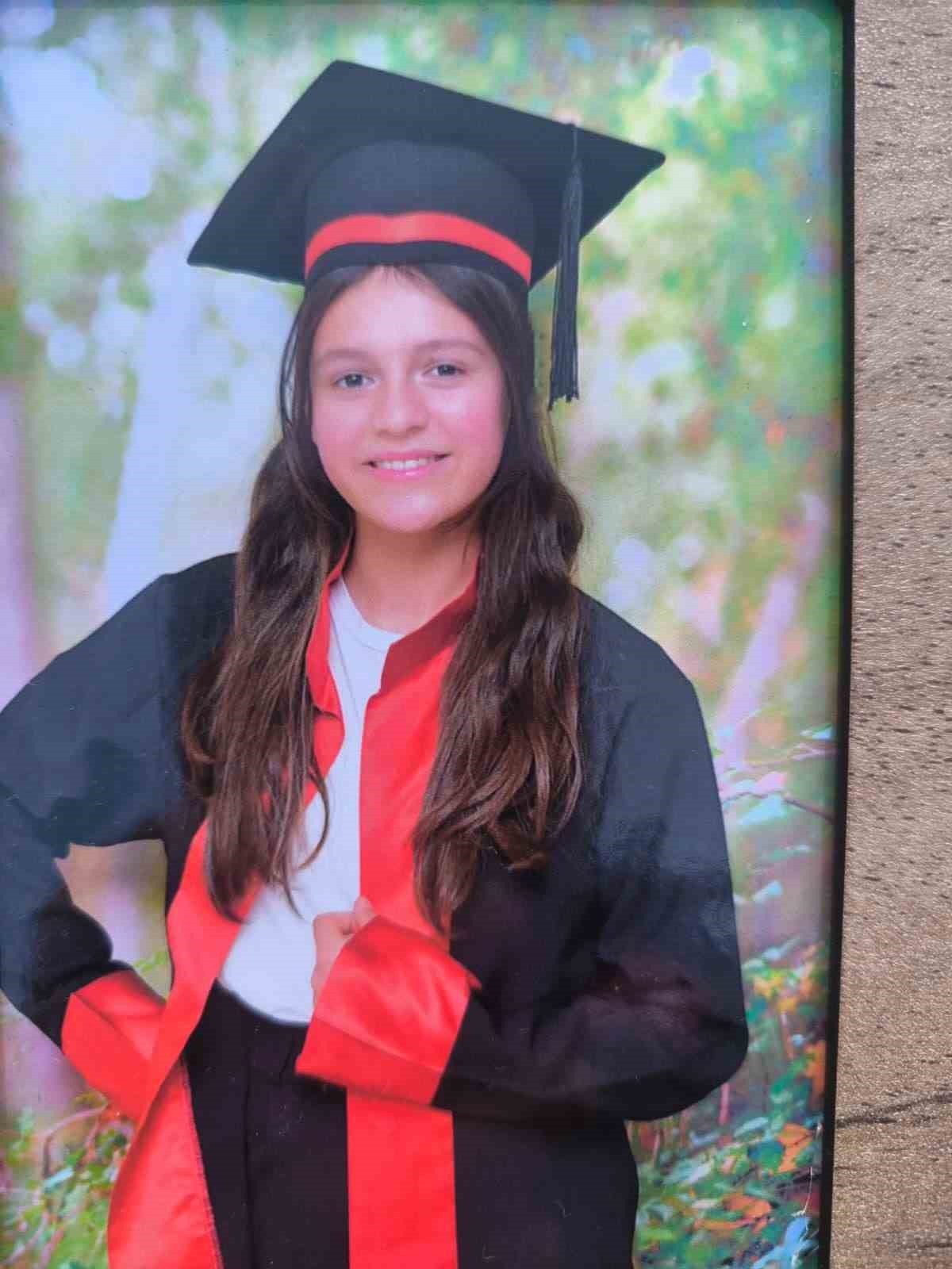 Cep telefonu elinden alınınca evden kaçan 13 yaşındaki kız aranıyor