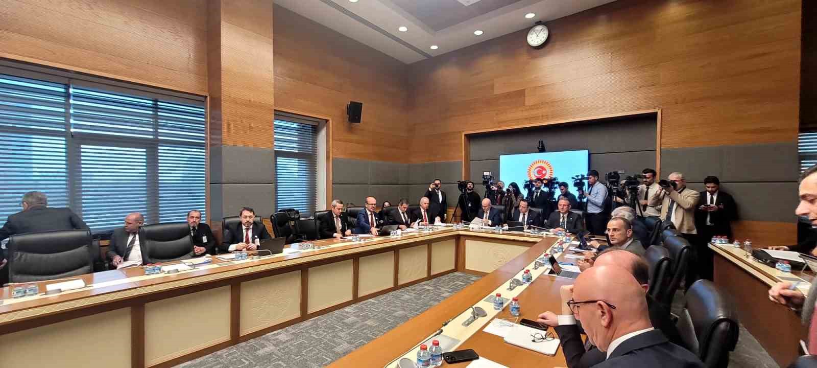 Tarım ve ormana y&ouml;nelik d&uuml;zenlemelerin de yer aldığı kanun teklifi komisyonda
