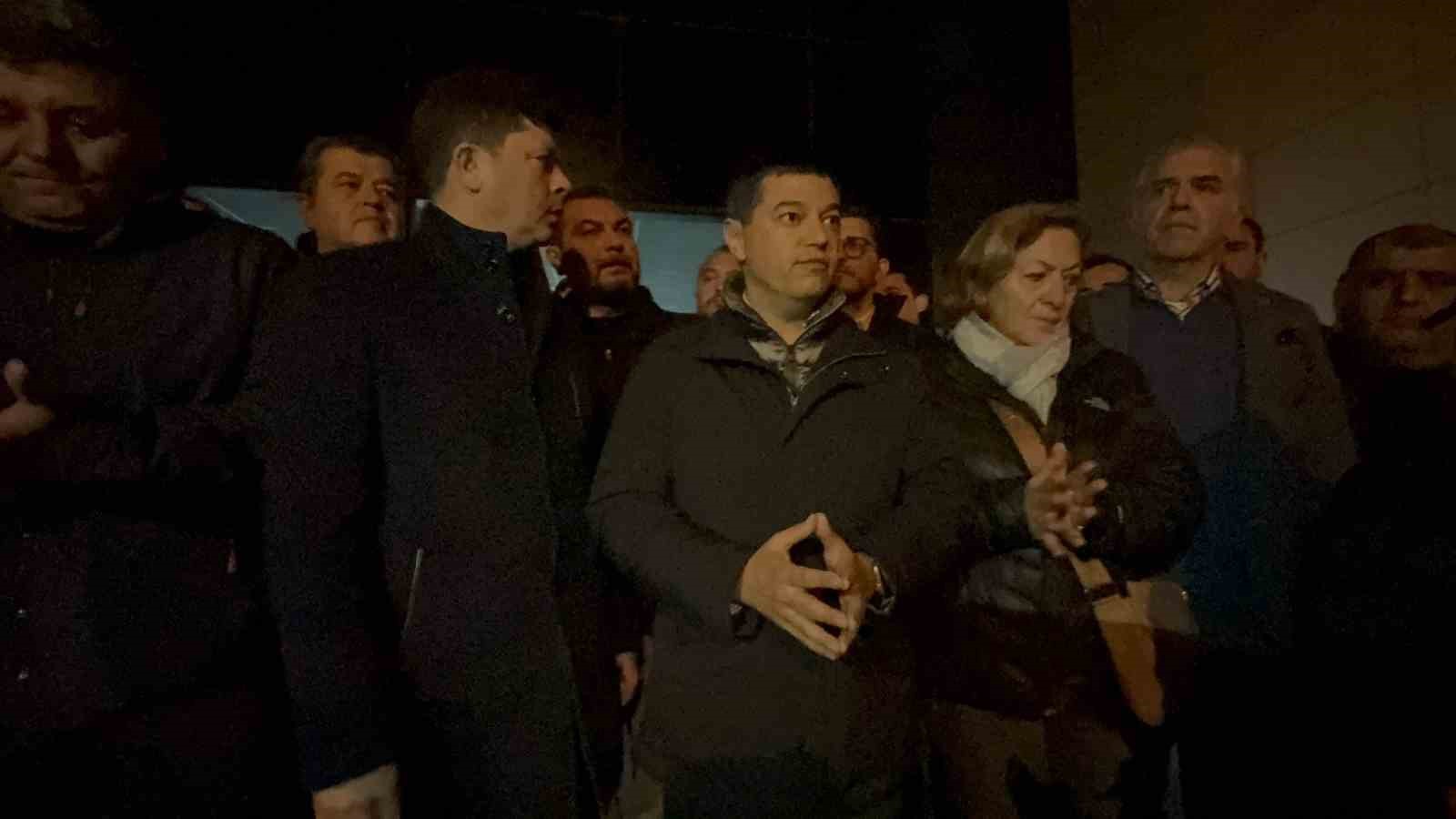 Polis, Marmaris Belediyesi&rsquo;ndeki arama &ccedil;alışmalarını tamamladı
