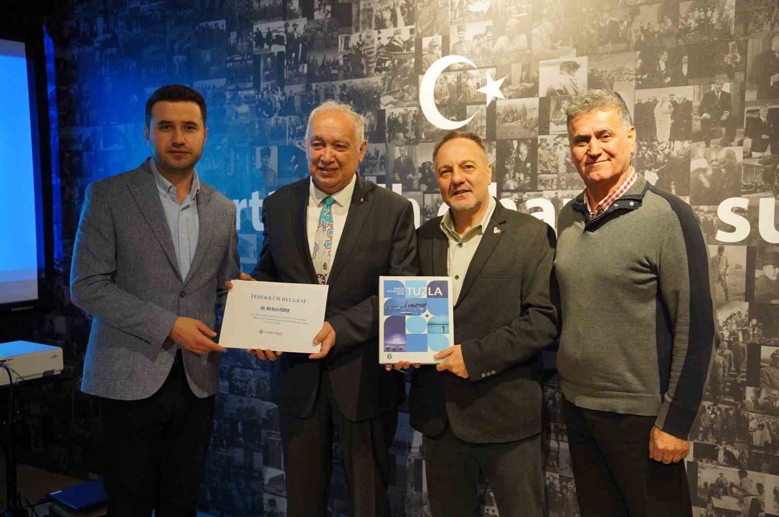 Tuzla&rsquo;da "Mavi Miras" vurgusu: Denizci kent vizyonu masaya yatırıldı
