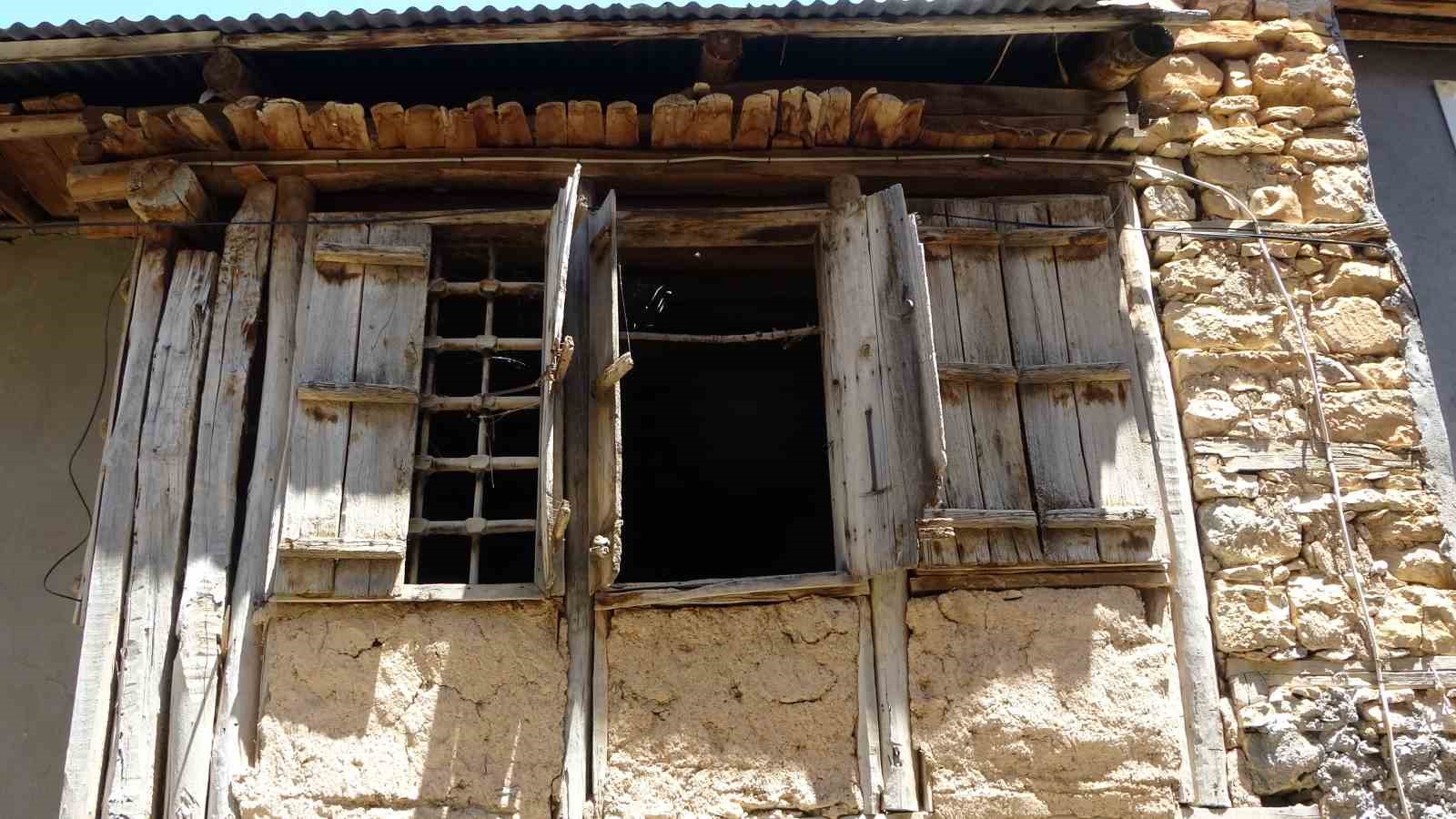 Malatya&rsquo;nın tarihi y&uuml;k&uuml;n&uuml; Arapgir taşıyor
