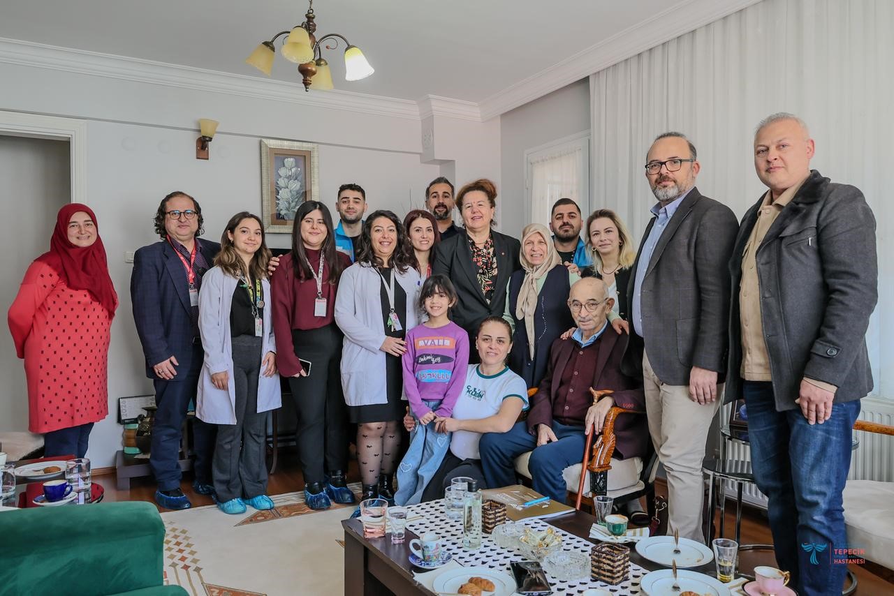 Tepecik Eğitim ve Araştırma Hastanesi&rsquo;nden Kıbrıs gazisine vefa ziyareti
