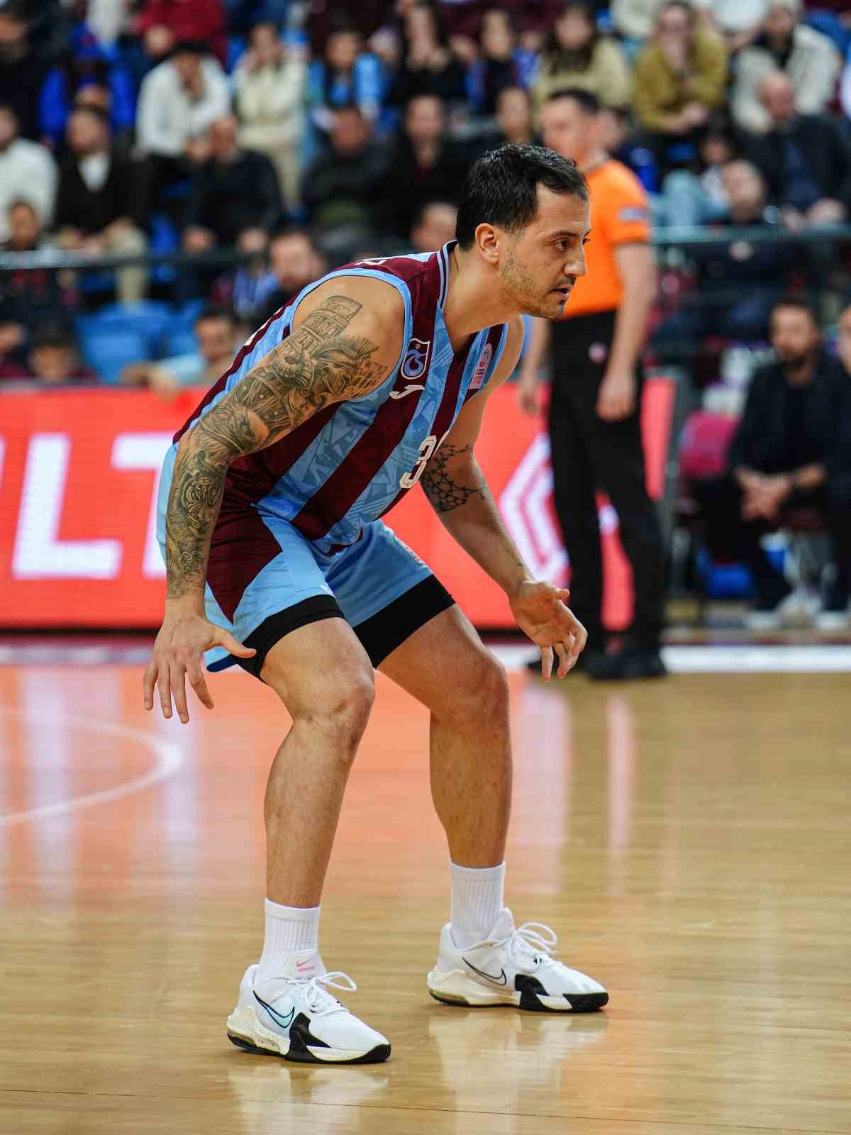 Türkiye Sigorta Basketbol Süper Ligi: Trabzonspor: 71 - Bahçeşehir Koleji: 81