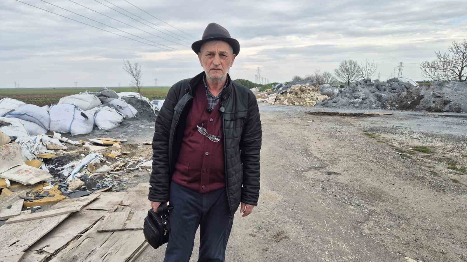 Tekirdağ’da kamyon kamyon atık döküldü