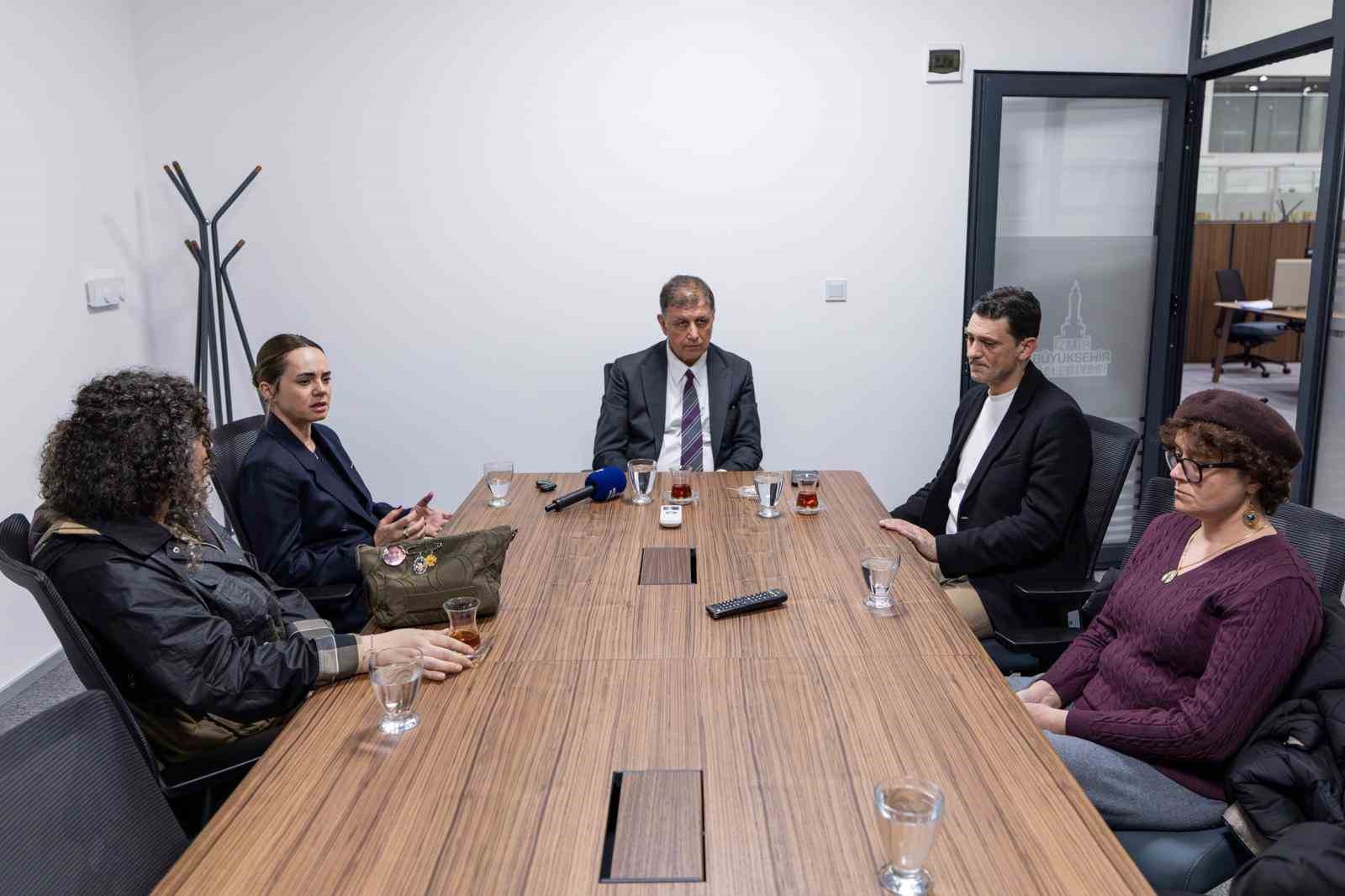 Minguzzi ailesinden Başkan Tugay&rsquo;a ziyaret
