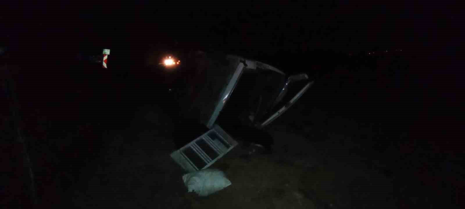 Tokat’ta minibüs devrildi: 1 yaralı