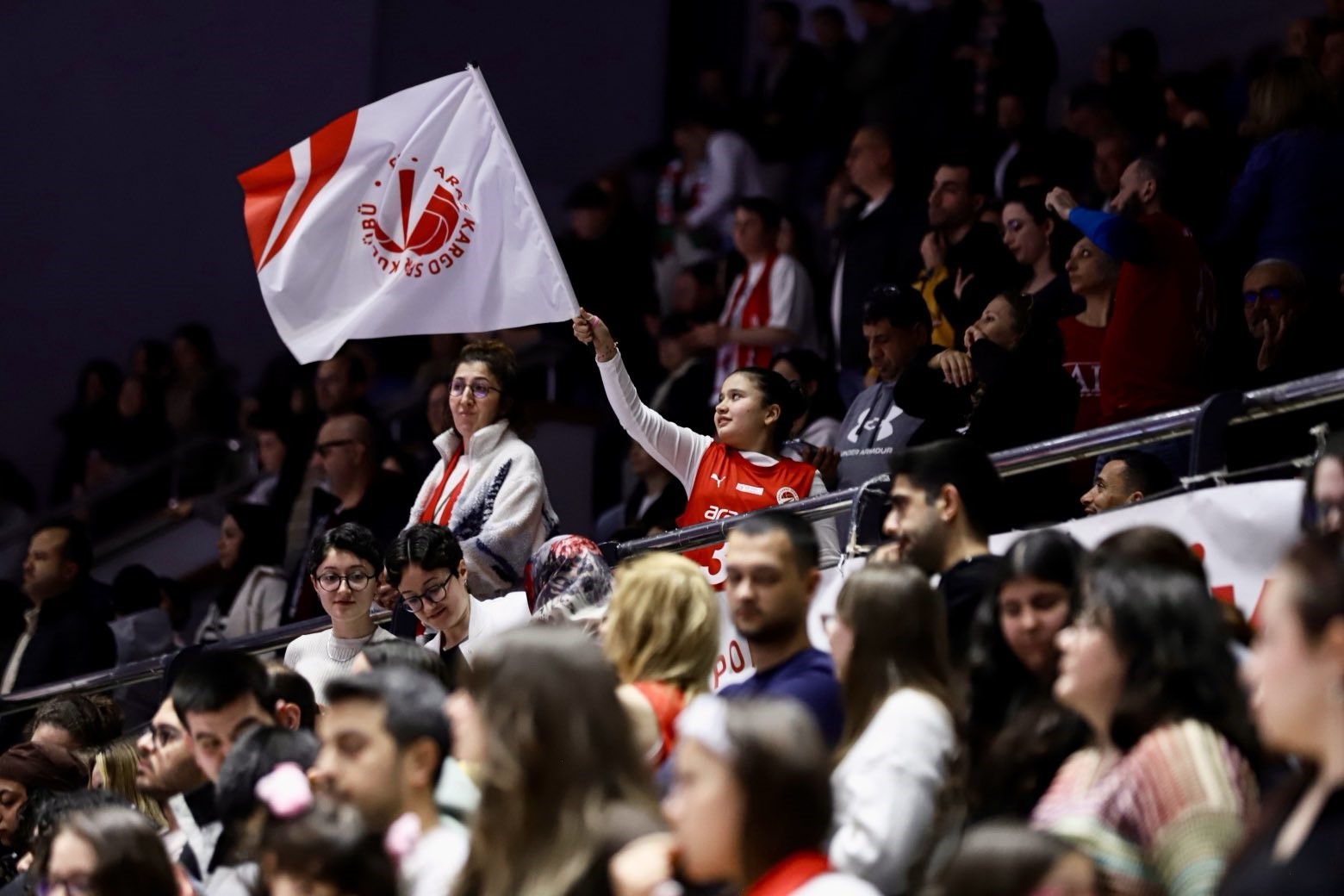 Sultanlar Ligi: Aras Kargo: 3 - Nilüfer Belediyespor: 1