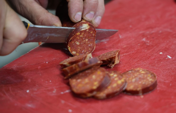 Uzmanından vatandaşa &rsquo;ucuz sucuk&rsquo; uyarısı