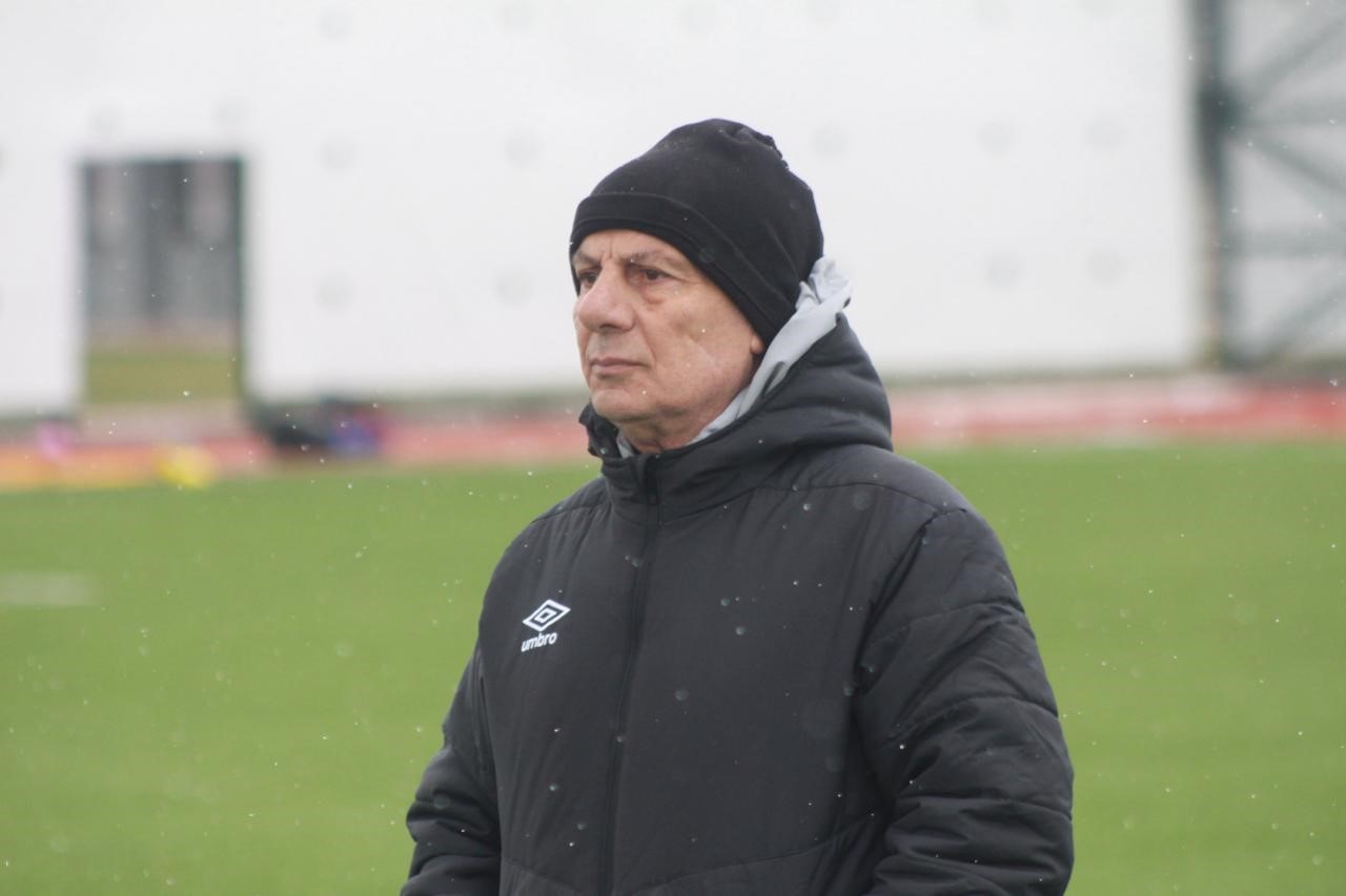 Niğde Belediyespor, Teknik Direkt&ouml;r Adnan Şent&uuml;rk ile yollarını ayırdı
