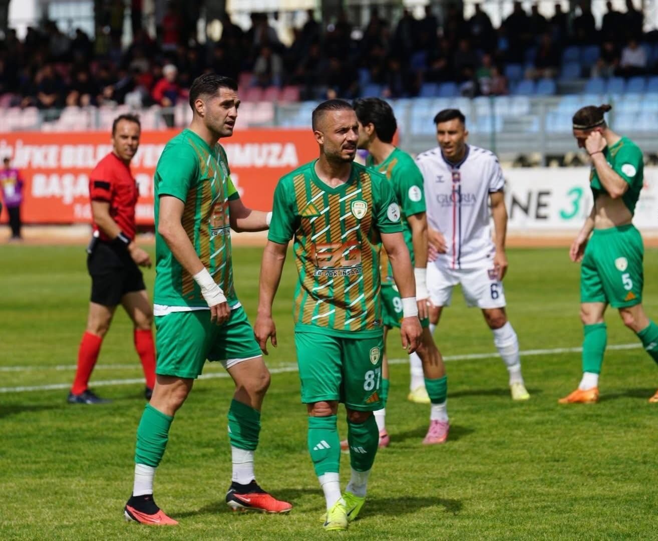 Yeşilyurtspor, Karak&ouml;pr&uuml; Belediye Spor karşısında 3 puan arayacak
