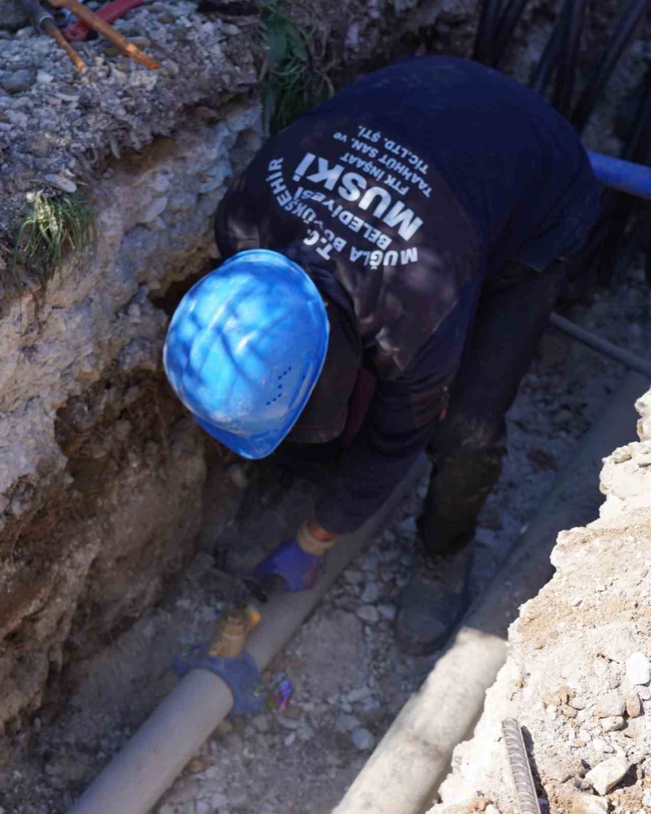 Kemikler mahallesinin i&ccedil;me suyu isale hattı yenilendi
