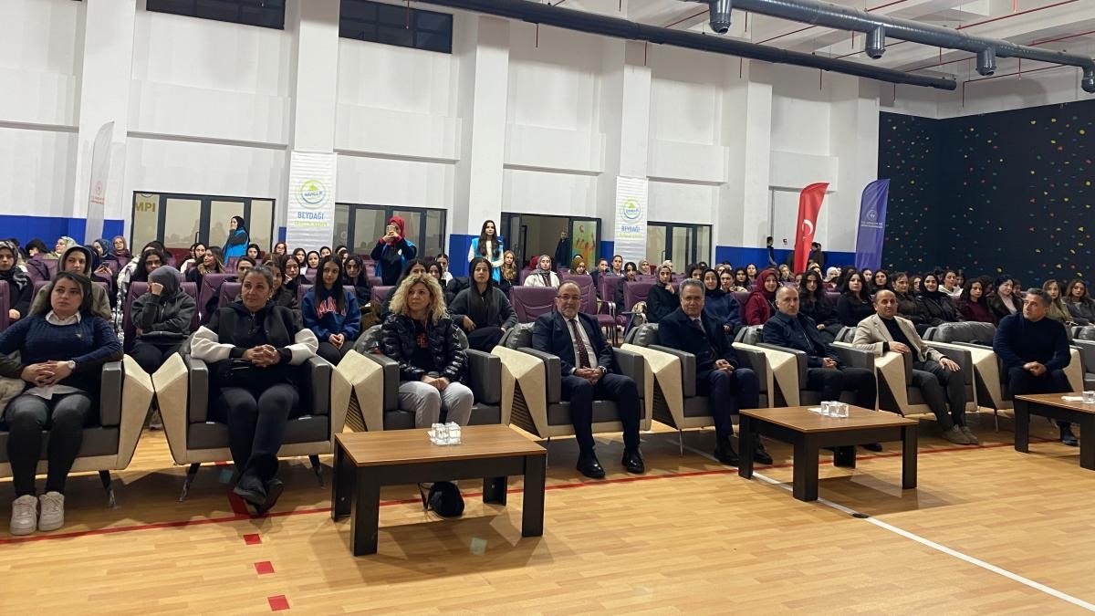 Kız öğrenci kamp programının açılışı gerçekleştirildi