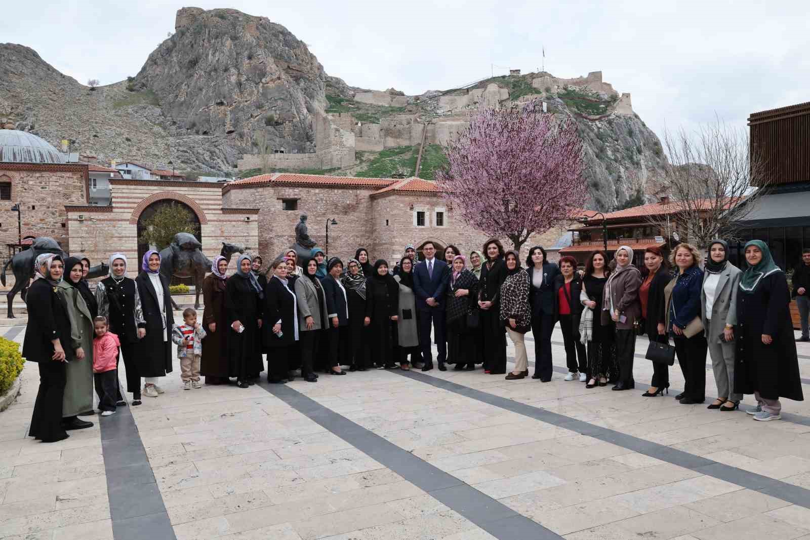 Tokat Belediyesi&rsquo;nden sanata g&uuml;&ccedil;l&uuml; destek
