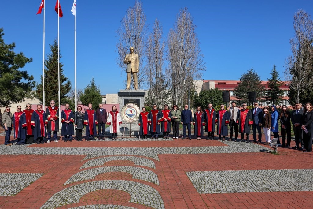 OM&Uuml; 51 yaşında
