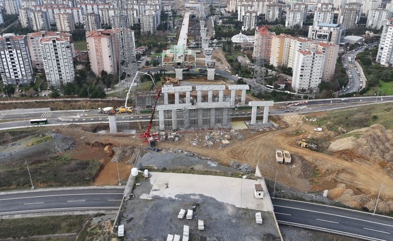 İstanbul&rsquo;un trafik y&uuml;k&uuml;n&uuml; sırtlayacak dev projede sona doğru